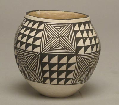 Small Acoma Jar by Rebecca Lucario