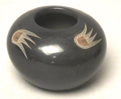 Small San Ildefonso Jar Dora & Tsepe