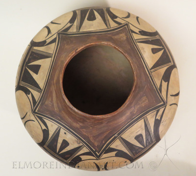 Large Hopi Storage Jar by Nampeyo with Eagle Tail Design, c.1900 Image 3