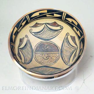 Hopi Yellowware Helmet Stew Bowl by Nampeyo c. 1915