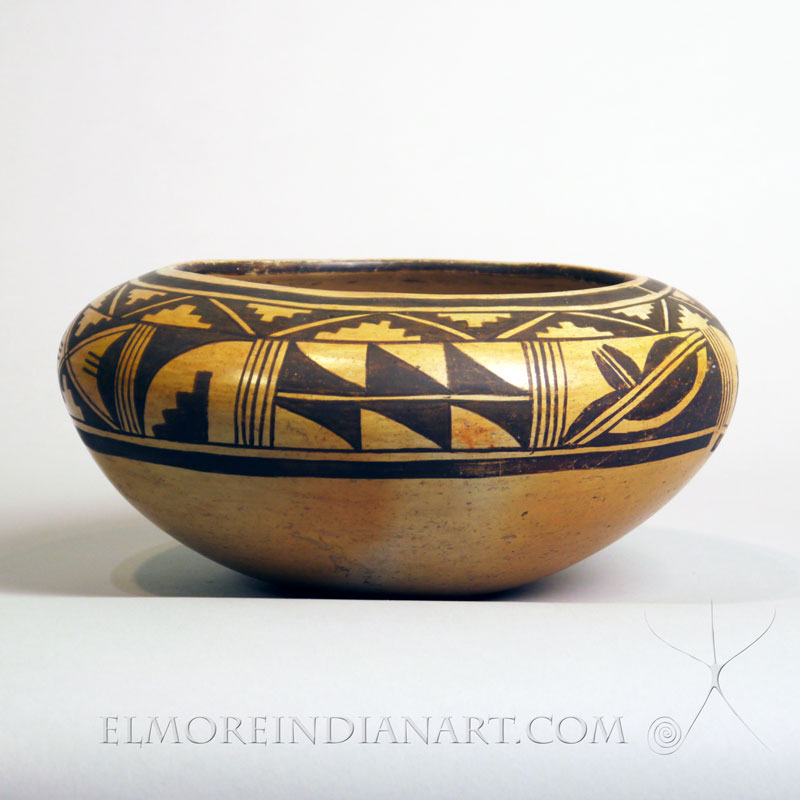 Hopi Yellowware Bowl by Nellie Nampeyo Image 2