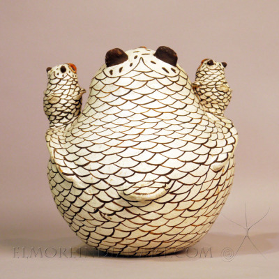 Large Zuni Owl w/ Two Chicks by Nellie Bica Image 3