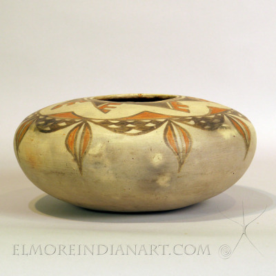Rare San Ildefonso Seed Jar by Maria and Julian Martinez, c. 1920 Image 3